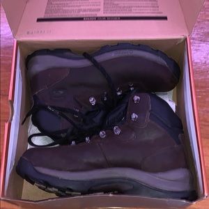 Boots - Brown- Hi-Tec Altitude — Size: 11W